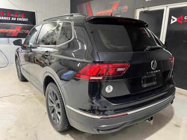 Volkswagen Tiguan 2023 - Thumbnail 5