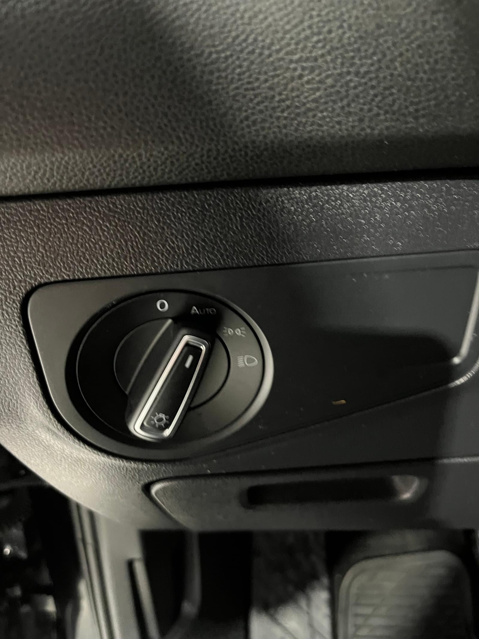 Volkswagen Tiguan 2023 - Image 9