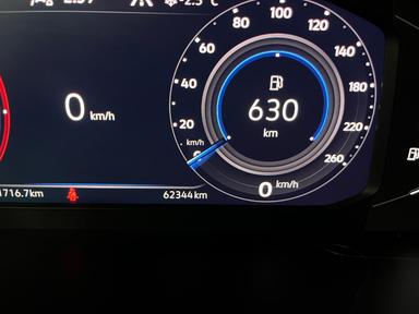 Volkswagen Tiguan 2023 - Thumbnail 13