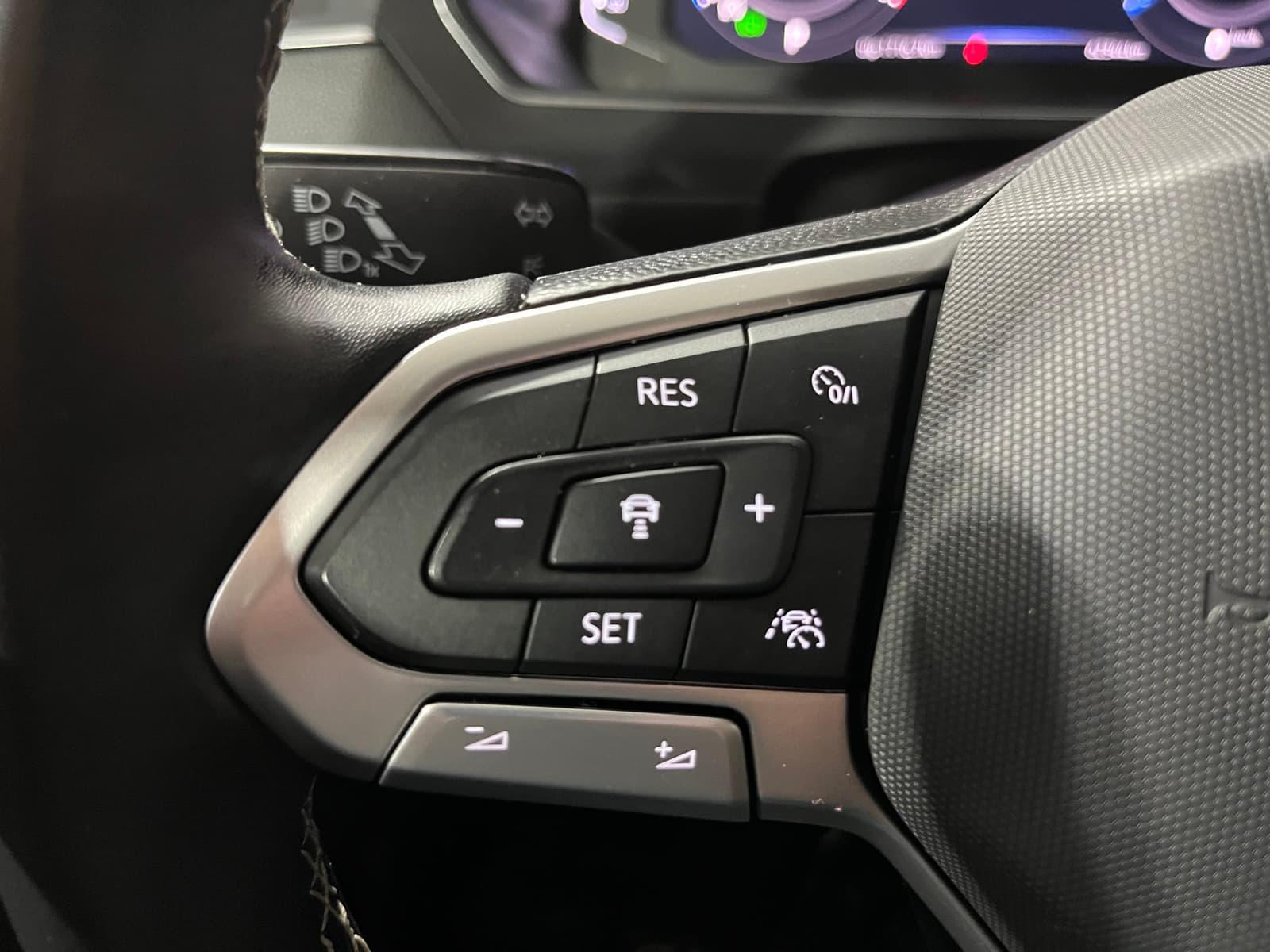 Volkswagen Tiguan 2023 - Image 19