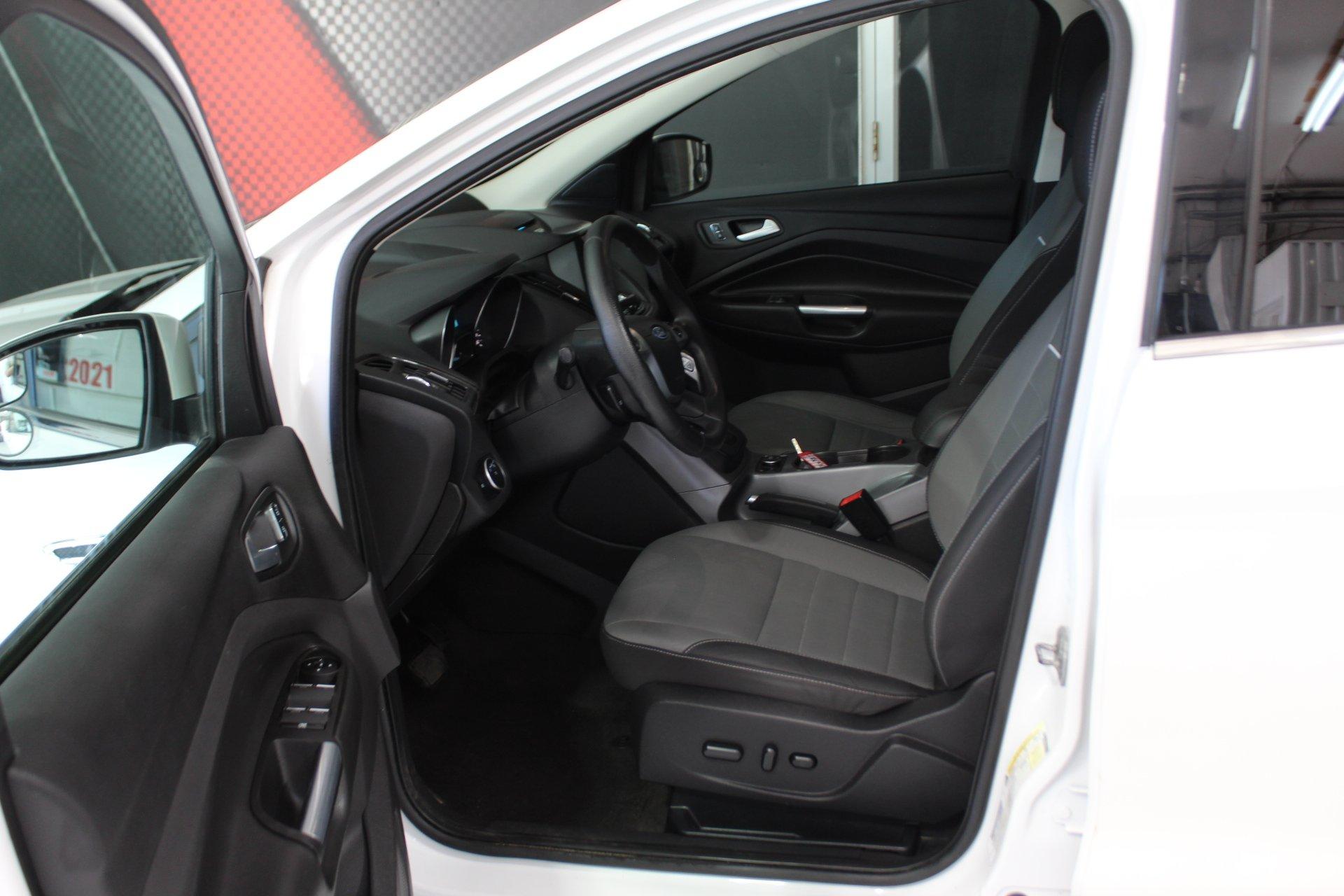 Ford Escape 2015 - Image 10