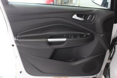 Ford Escape 2015 - Thumbnail 9