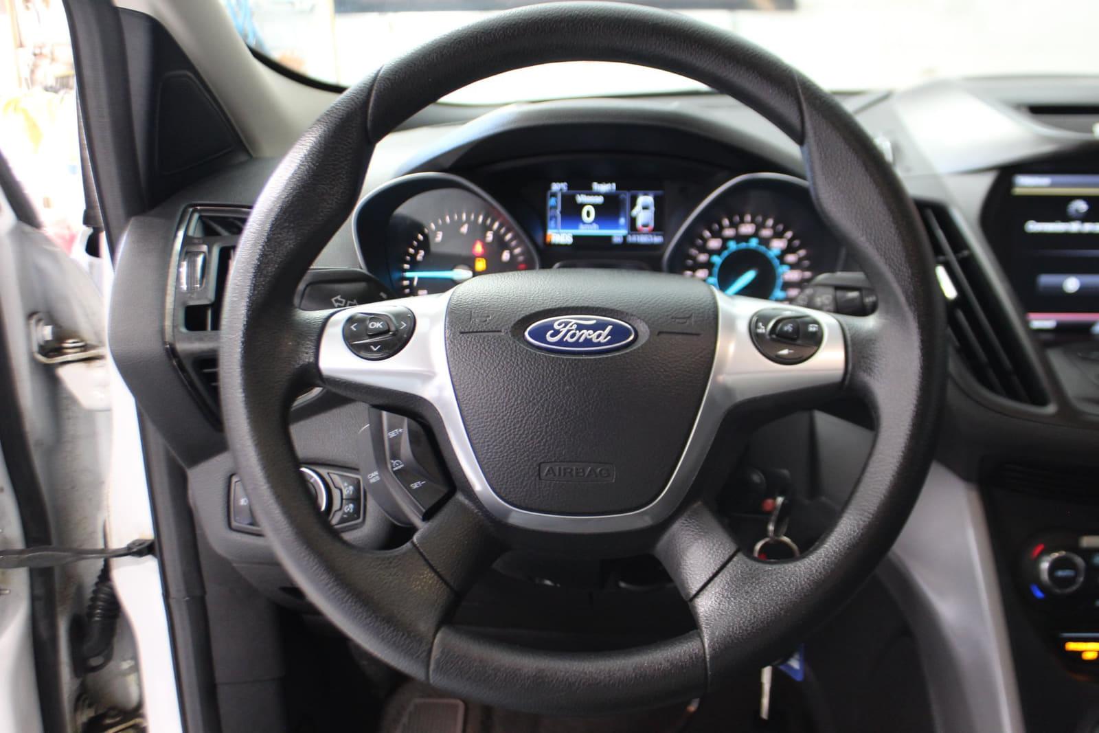 Ford Escape 2015 - Image 14