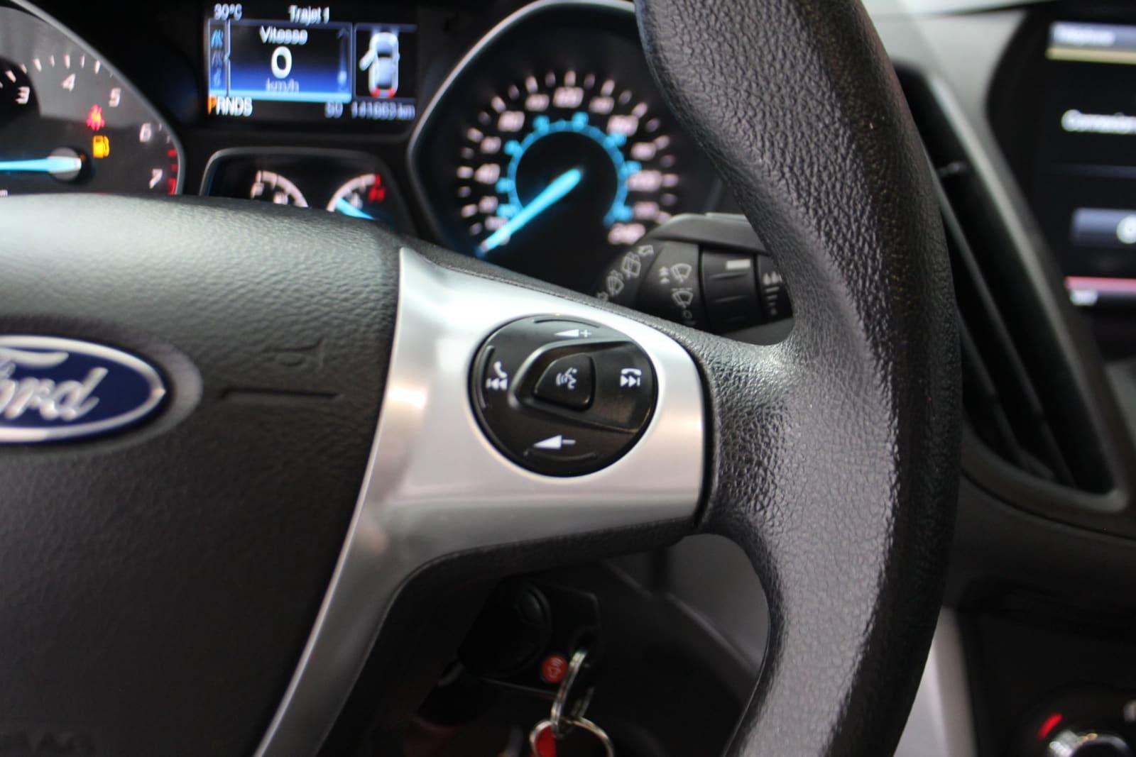 Ford Escape 2015 - Image 16