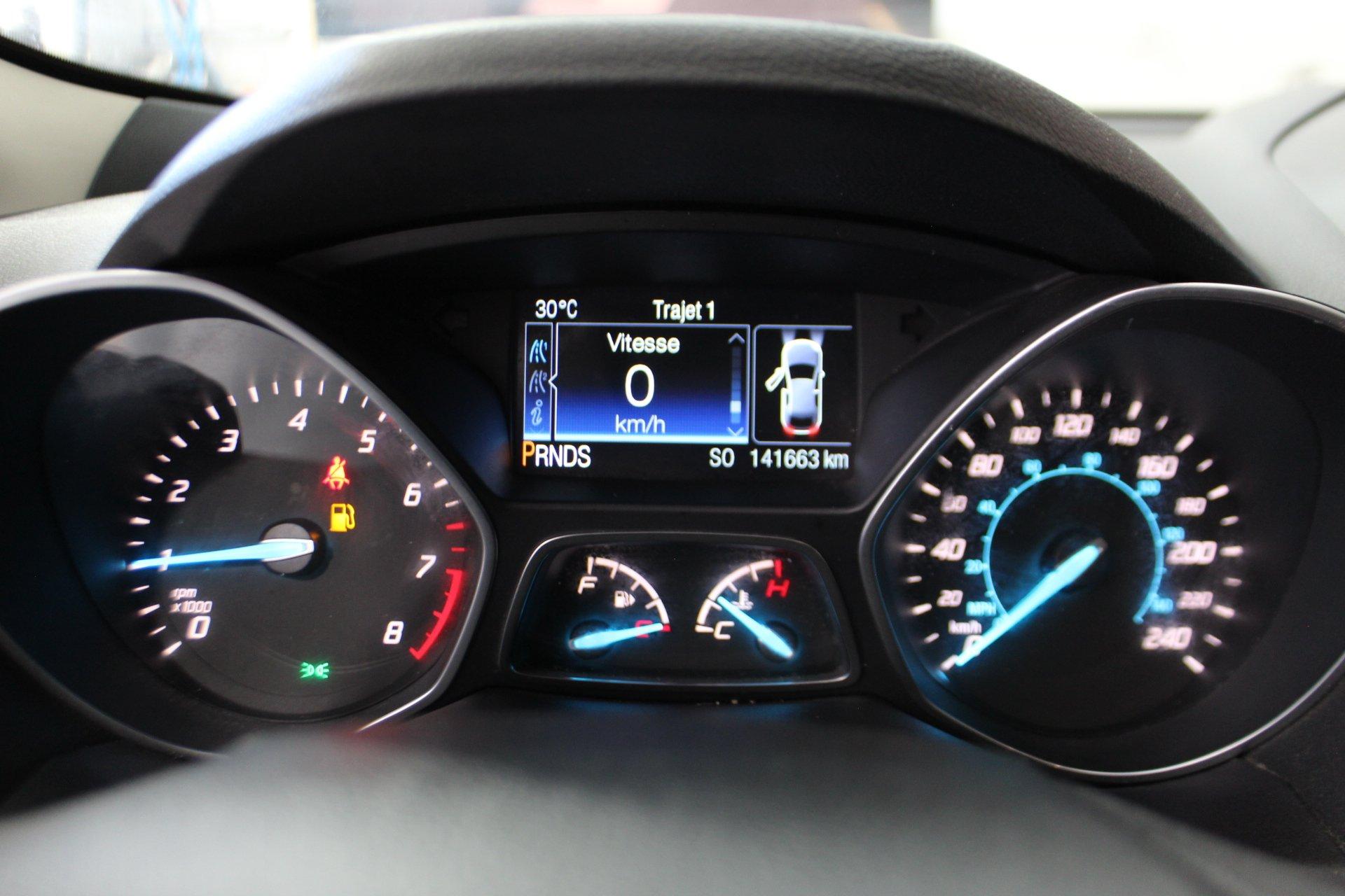 Ford Escape 2015 - Image 17