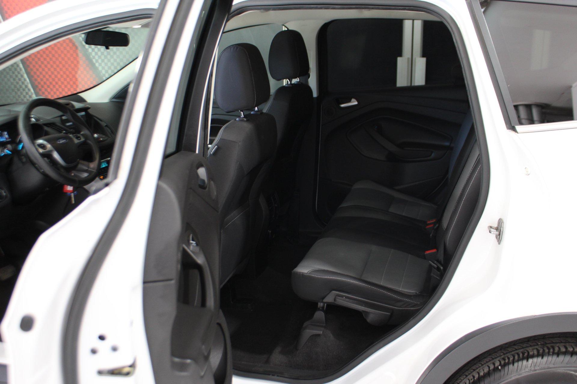 Ford Escape 2015 - Image 24