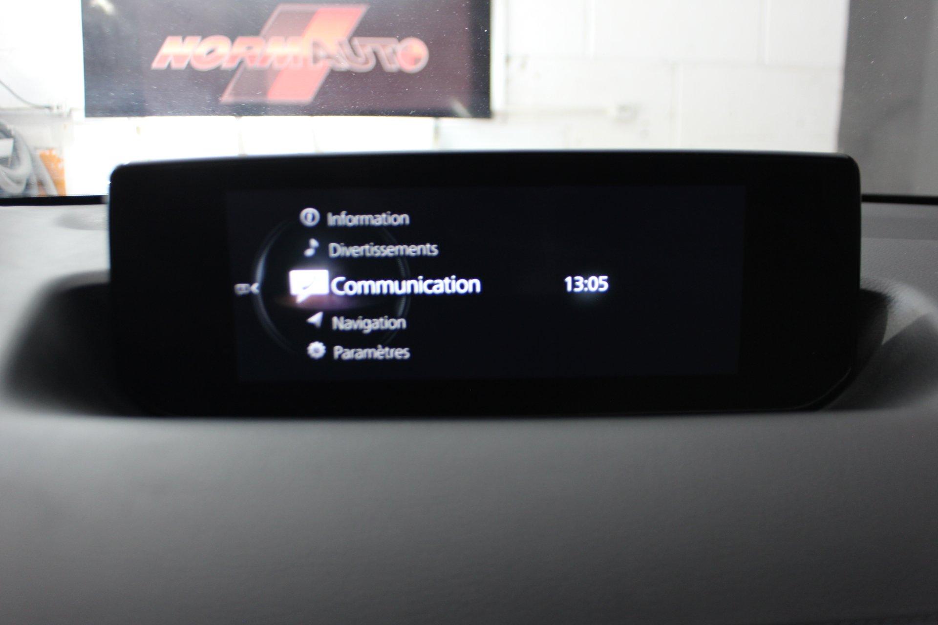 Mazda MX-30 2022 - Image 20