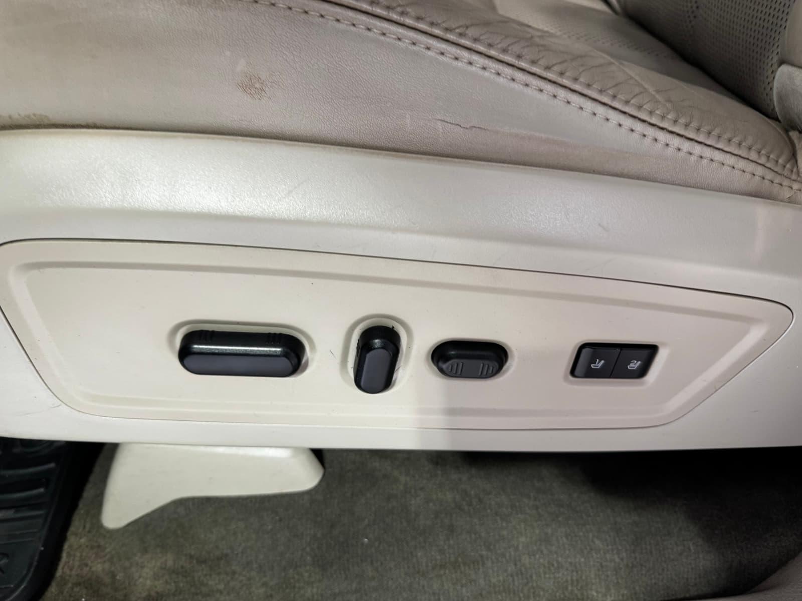 Lincoln Navigator L 2013 - Image 8