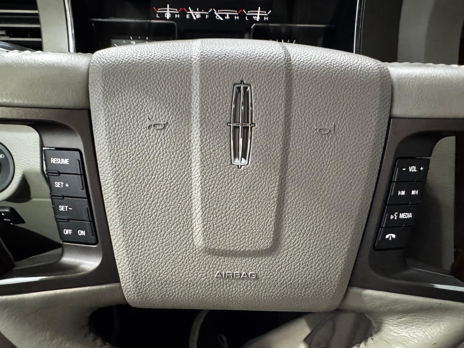 Lincoln Navigator L 2013 - Image 11