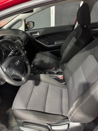 Kia Forte 2018 - Thumbnail 7