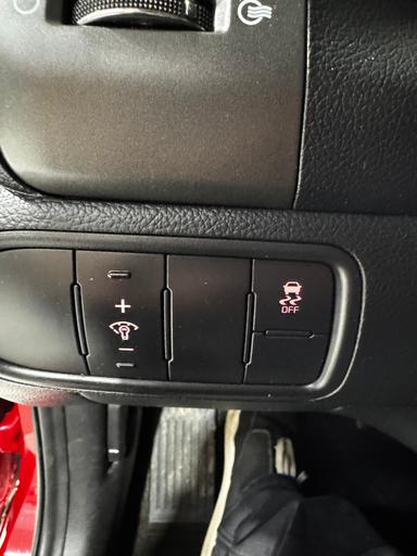 Kia Forte 2018 - Thumbnail 9