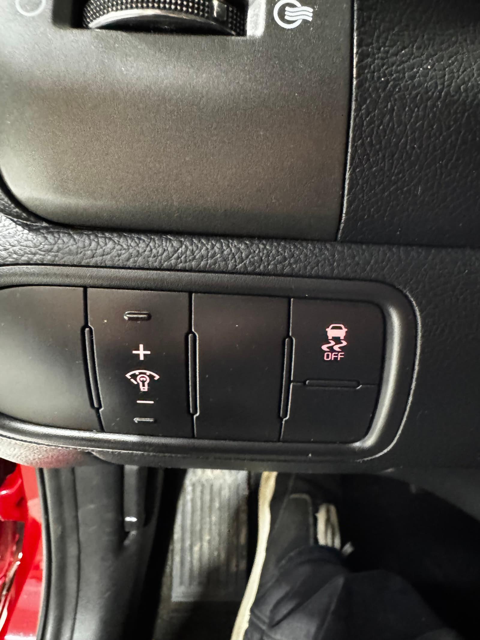 Kia Forte 2018 - Image 9