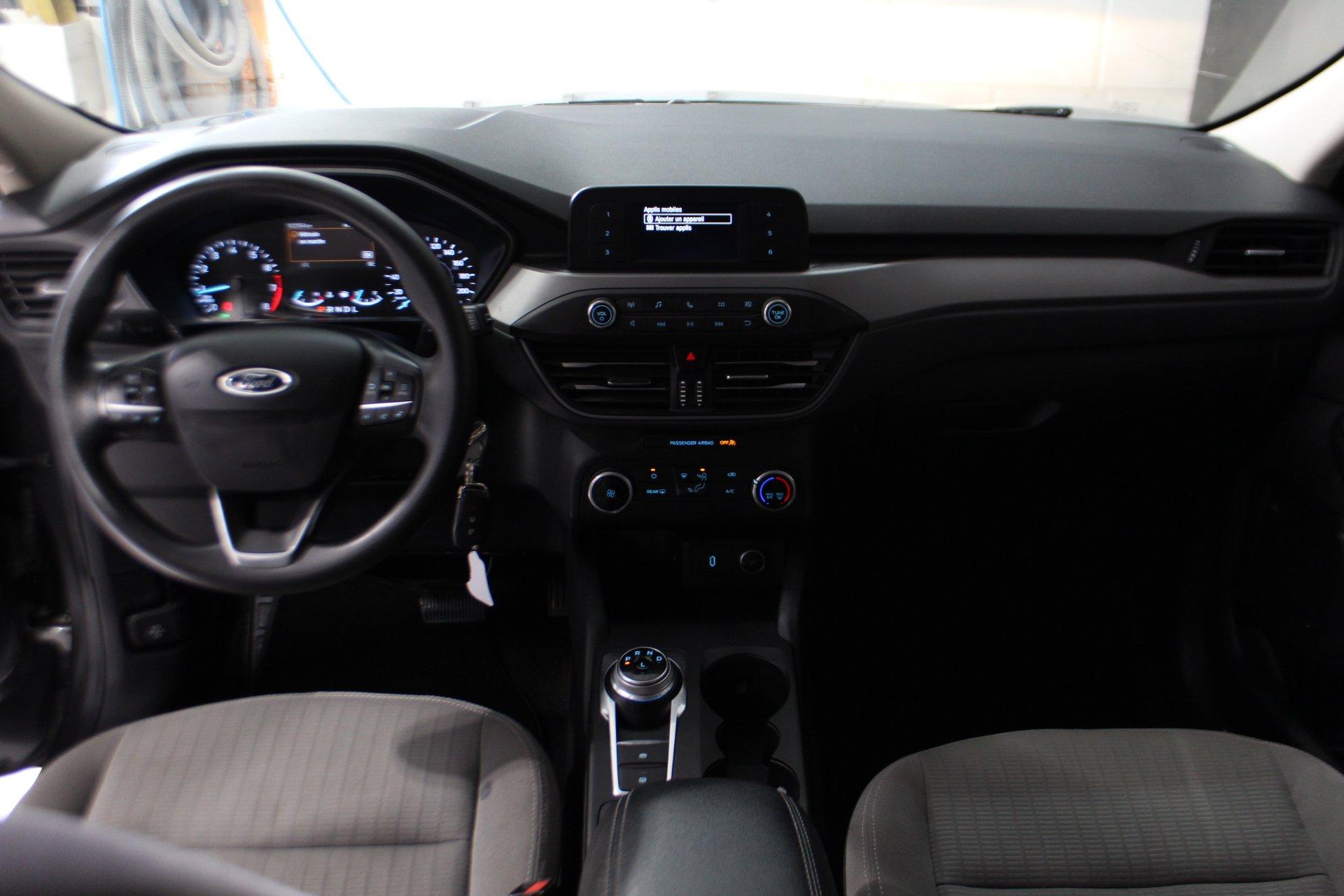 Ford Escape 2020 - Image 12