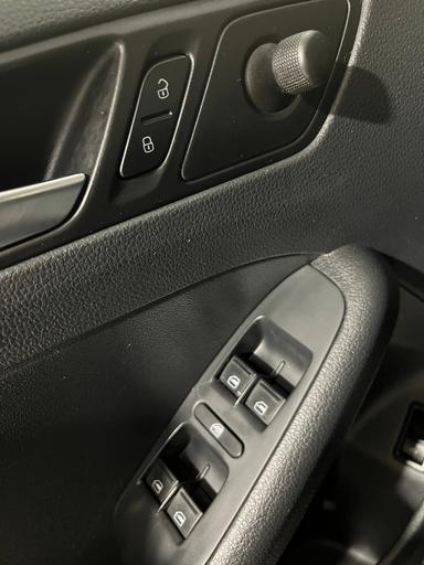 Volkswagen Jetta 2017 - Thumbnail 11