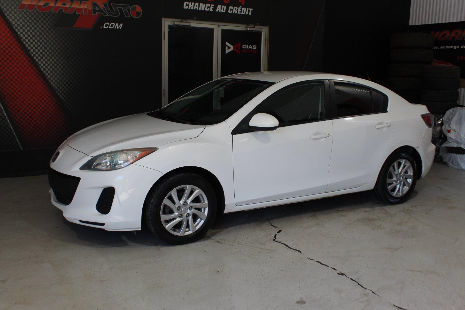 Mazda MAZDA3 2012 - Image 2