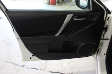 Mazda MAZDA3 2012 - Thumbnail 9