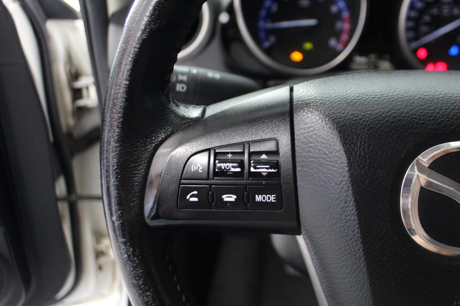 Mazda MAZDA3 2012 - Image 13