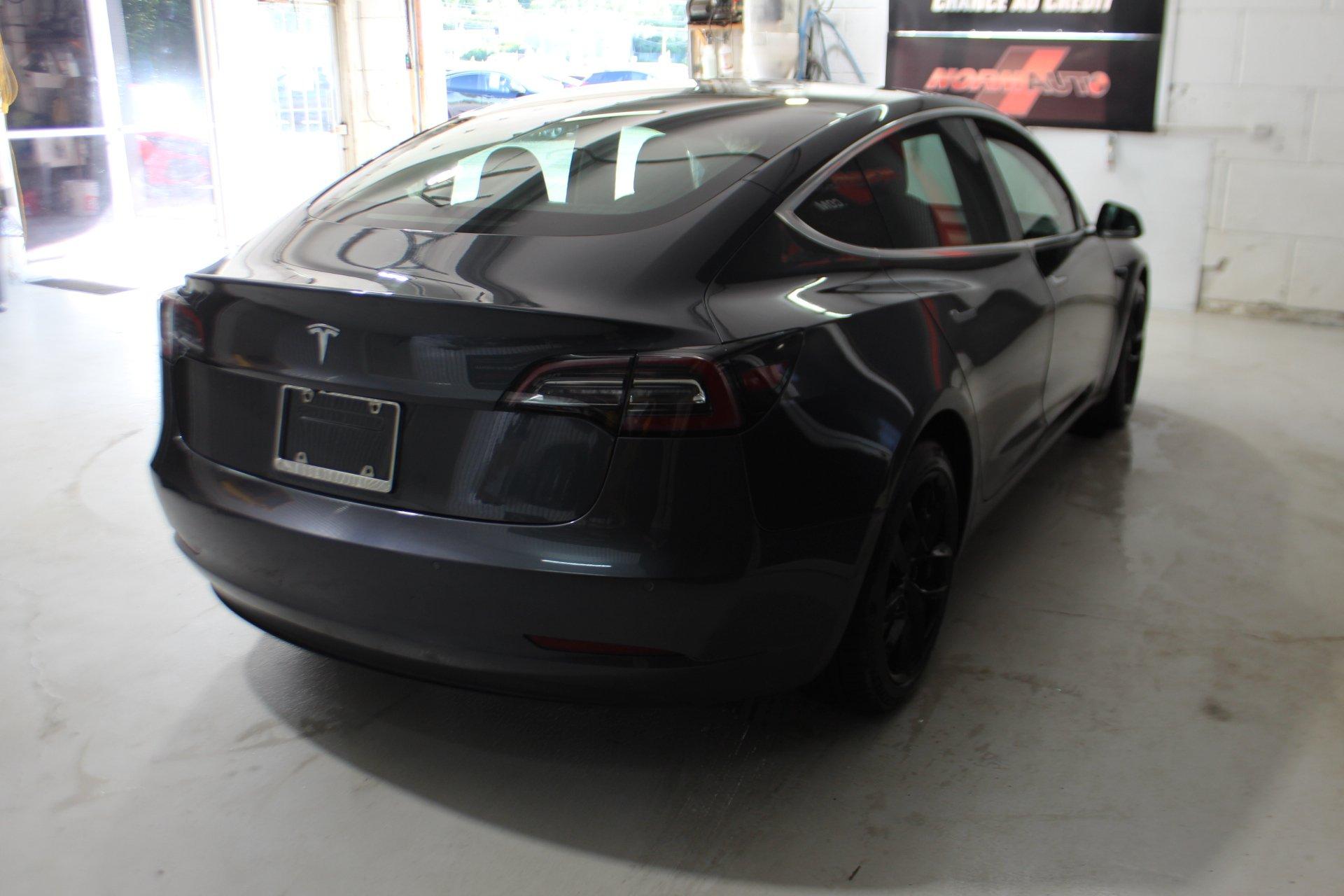 Tesla Model 3 2018 - Image 6