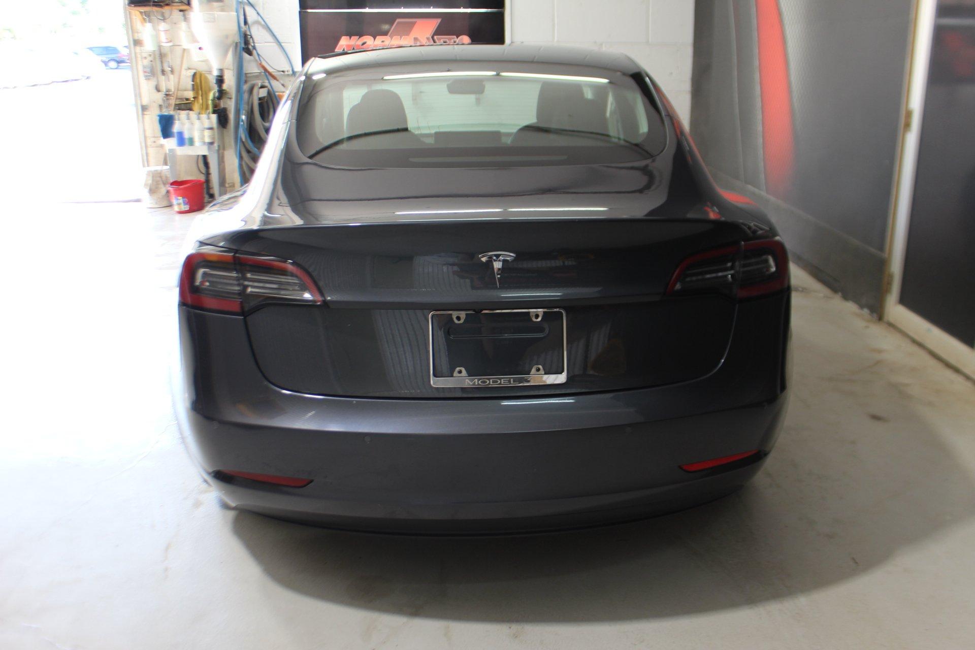 Tesla Model 3 2018 - Image 7