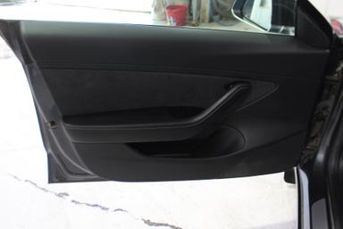 Tesla Model 3 2018 - Thumbnail 10