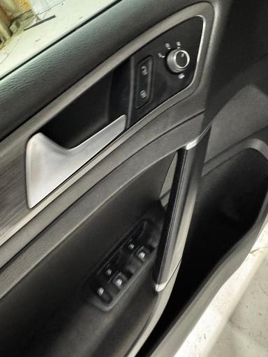 Volkswagen Golf 2019 - Thumbnail 10