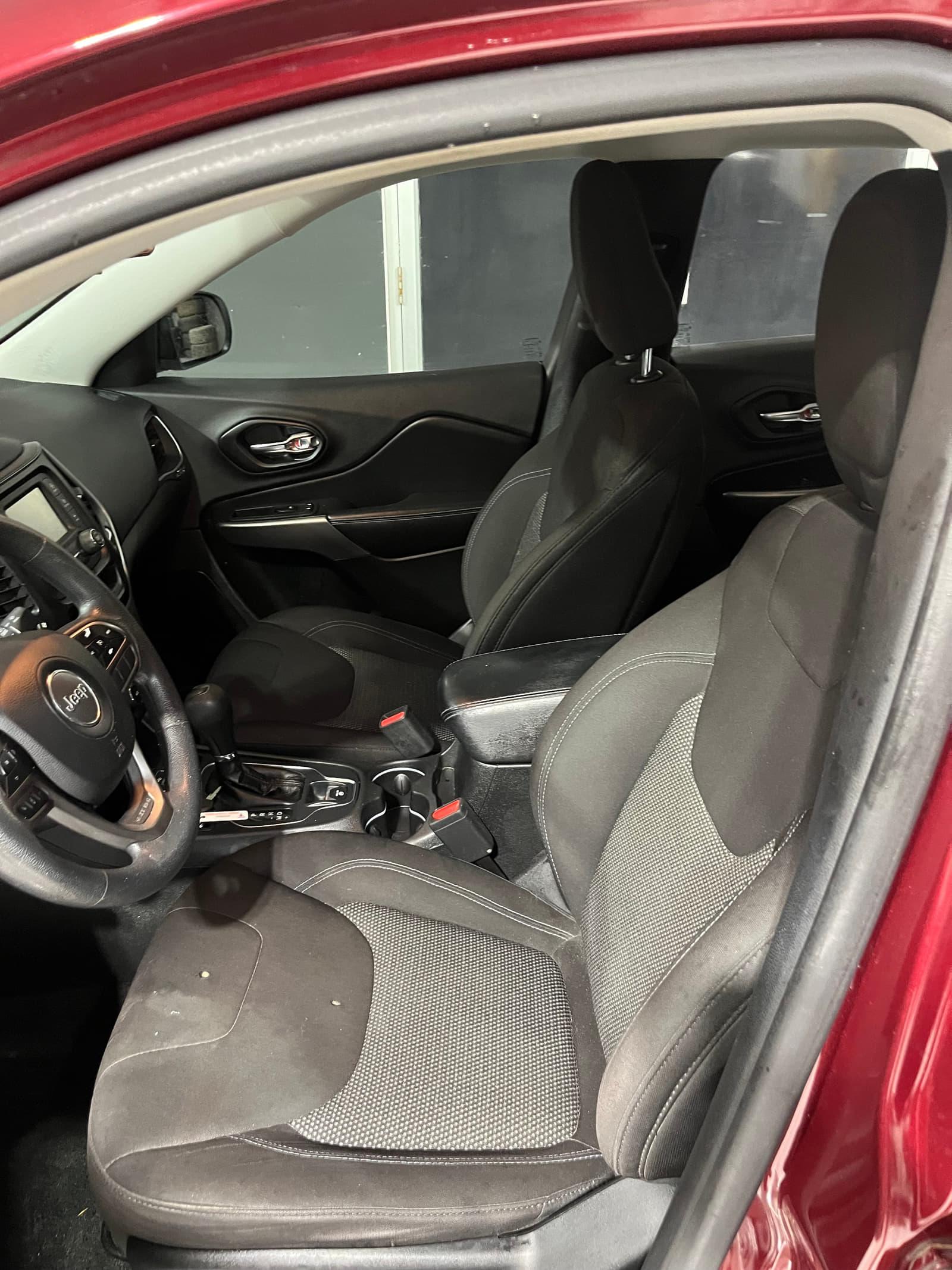 Jeep Cherokee 2019 - Image 8