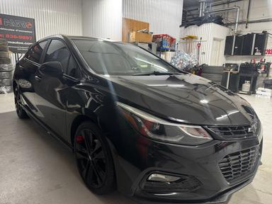 Chevrolet Cruze 2018 - Thumbnail 3