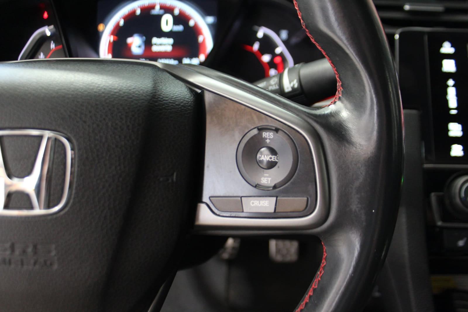 Honda Civic Si 2018 - Image 16