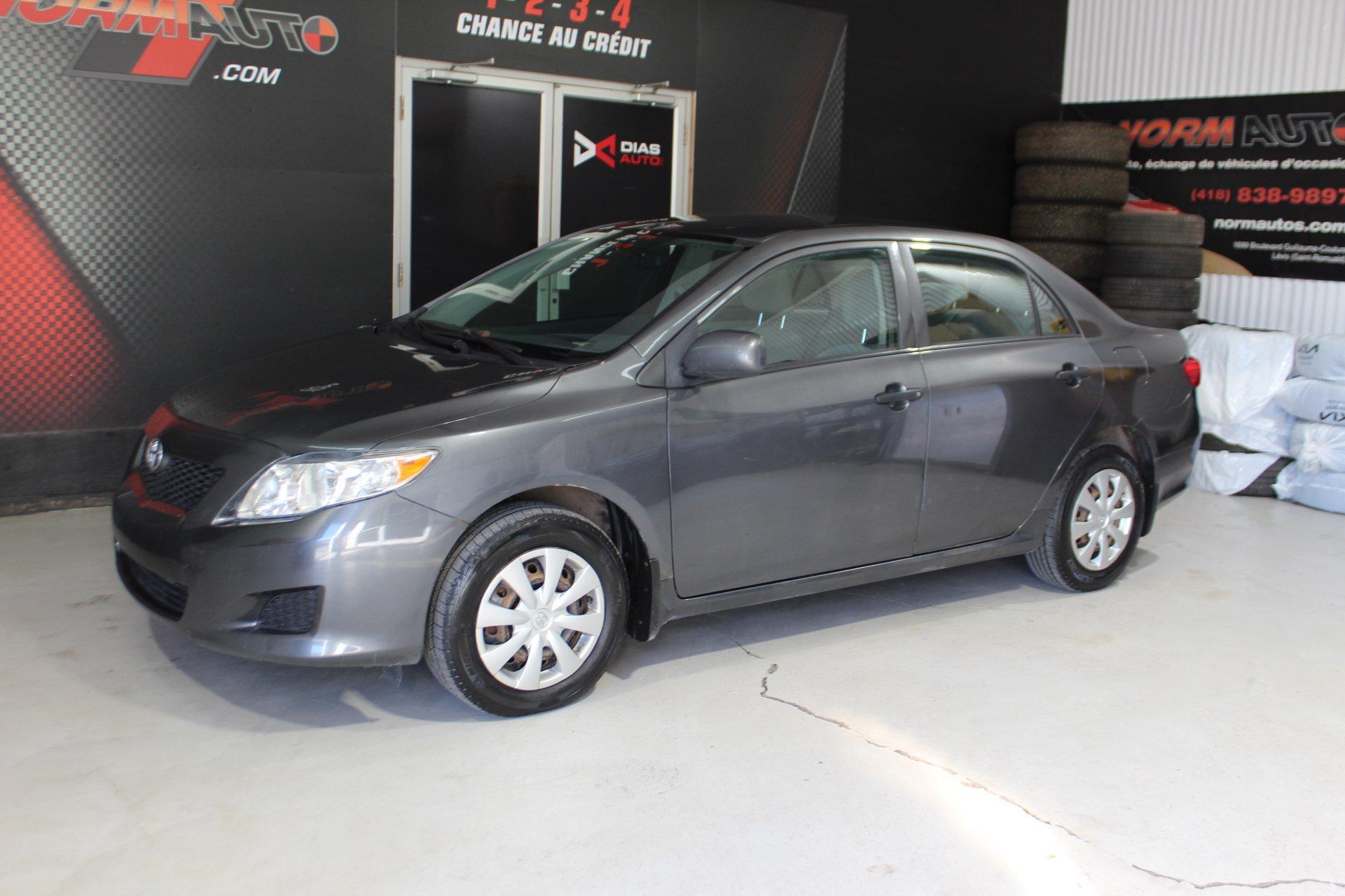 Toyota Corolla 2010 - Image 2