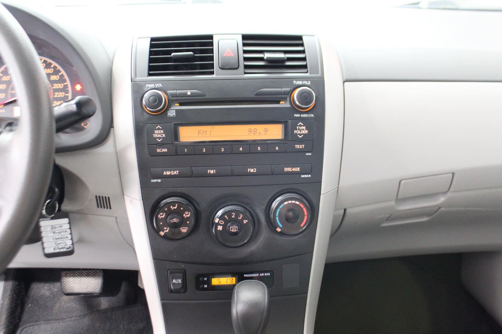 Toyota Corolla 2010 - Image 16