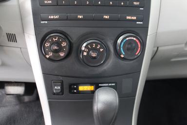 Toyota Corolla 2010 - Thumbnail 18