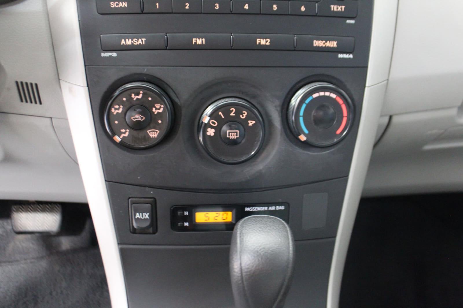 Toyota Corolla 2010 - Image 18