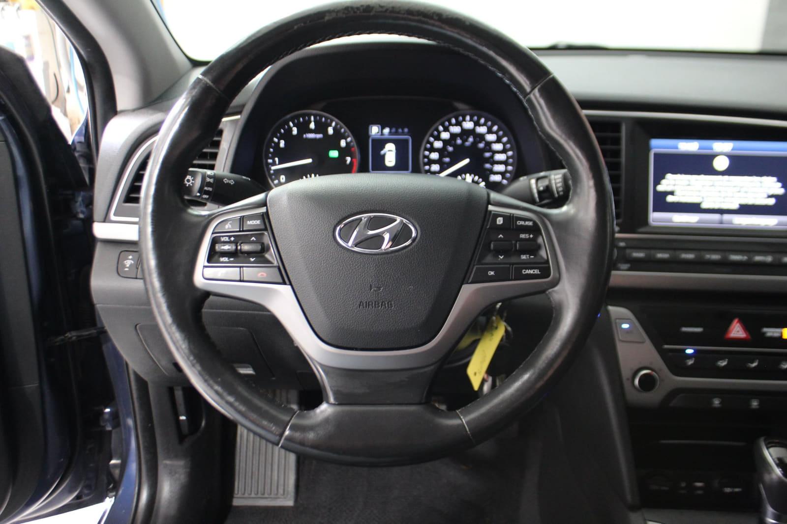 Hyundai Elantra 2018 - Image 13