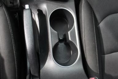 Hyundai Elantra 2018 - Thumbnail 23