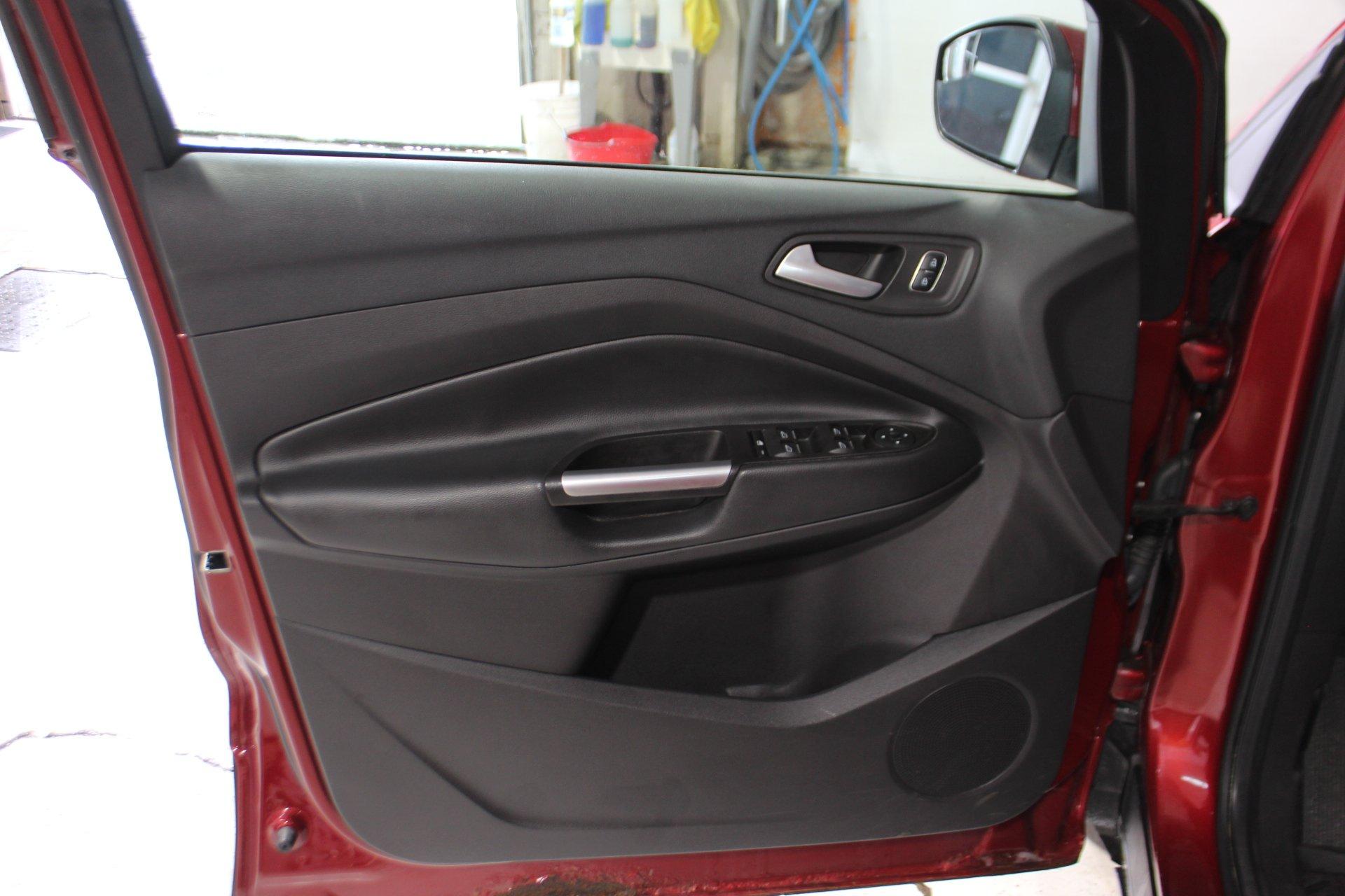 Ford Escape 2017 - Image 9