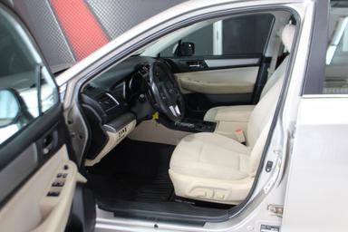 Subaru Legacy 2017 - Thumbnail 10