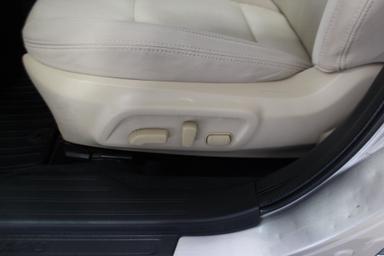 Subaru Legacy 2017 - Thumbnail 12