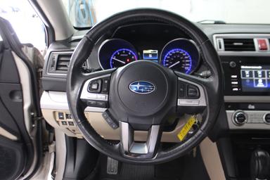 Subaru Legacy 2017 - Thumbnail 16