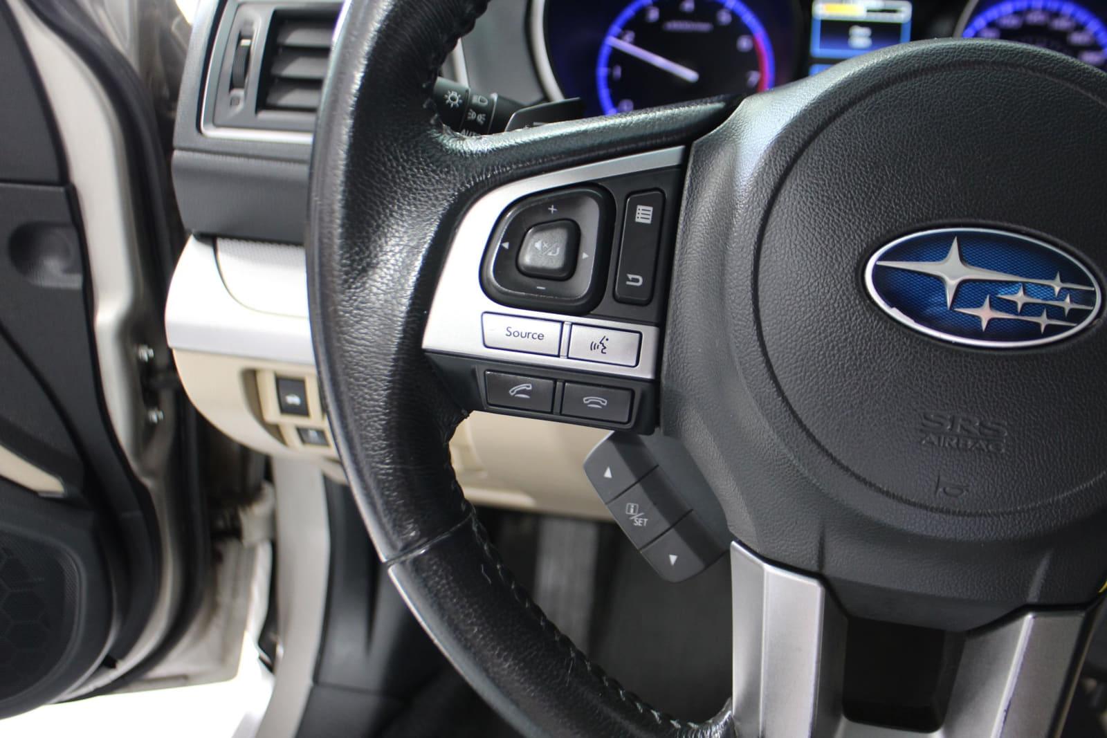 Subaru Legacy 2017 - Image 17