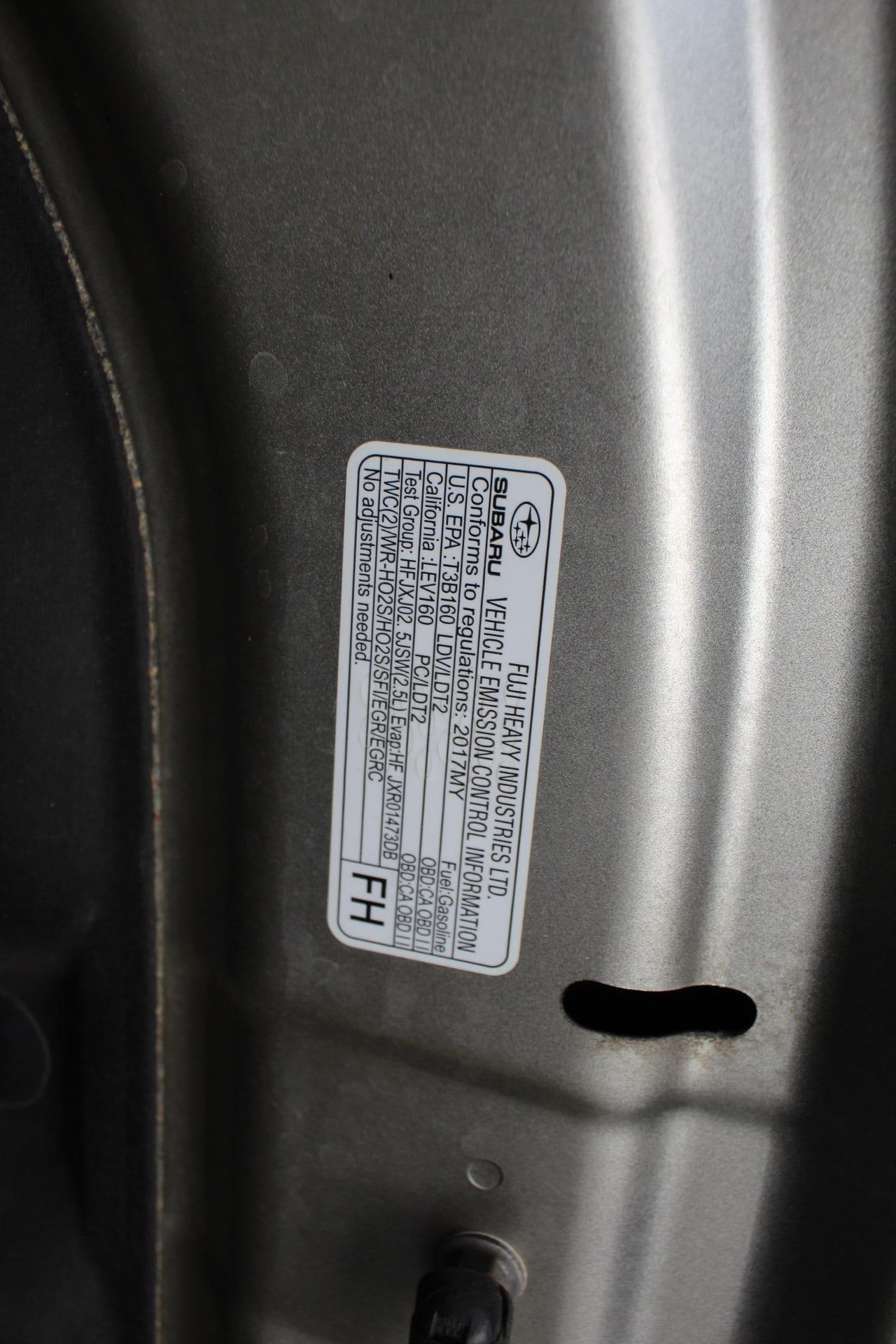 Subaru Legacy 2017 - Image 32