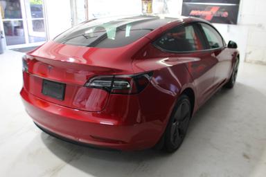 Tesla Model 3 2020 - Thumbnail 6