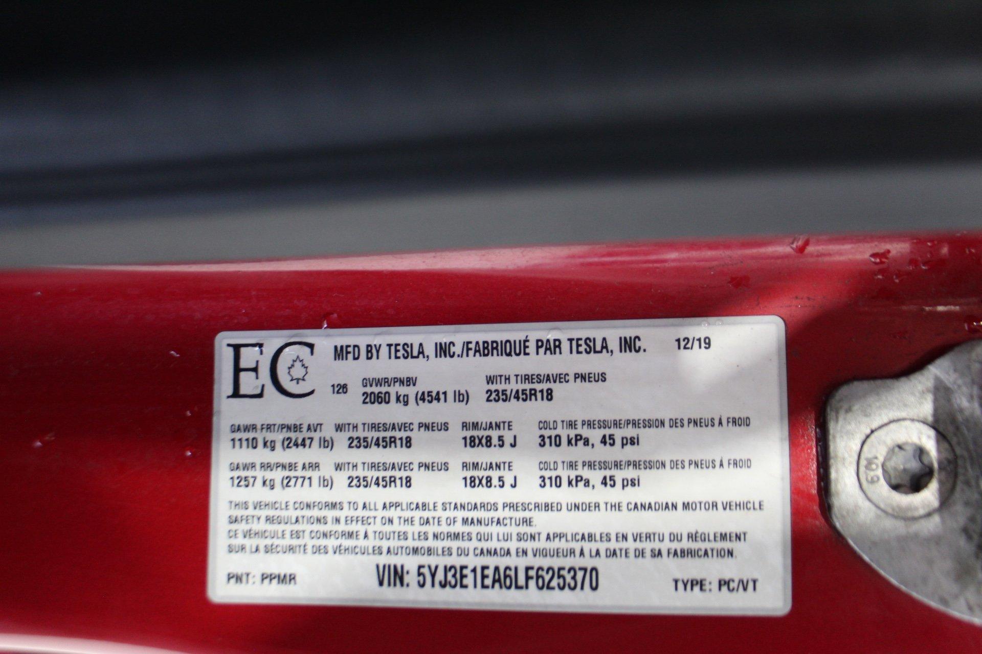 Tesla Model 3 2020 - Image 23