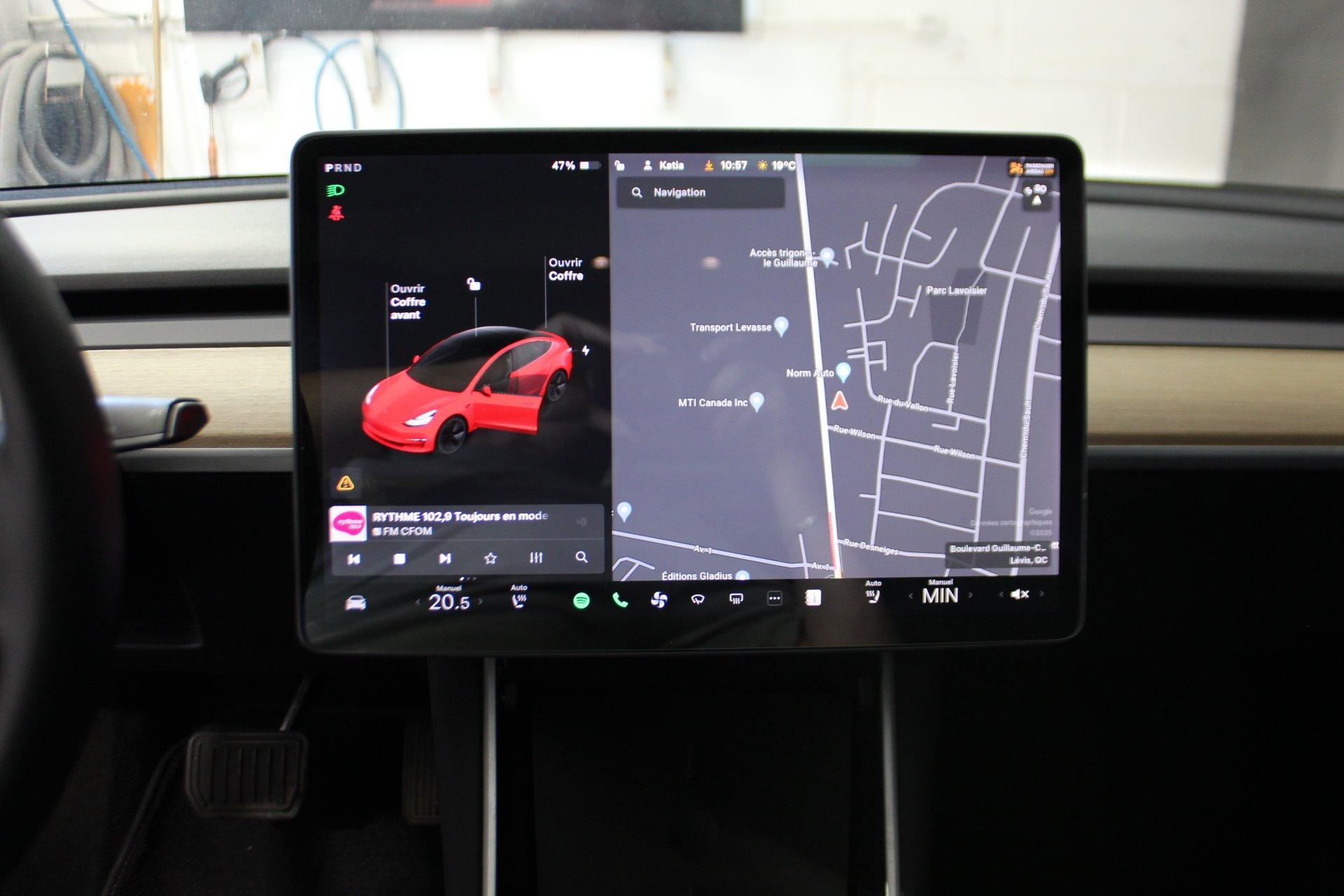 Tesla Model 3 2020 - Image 14