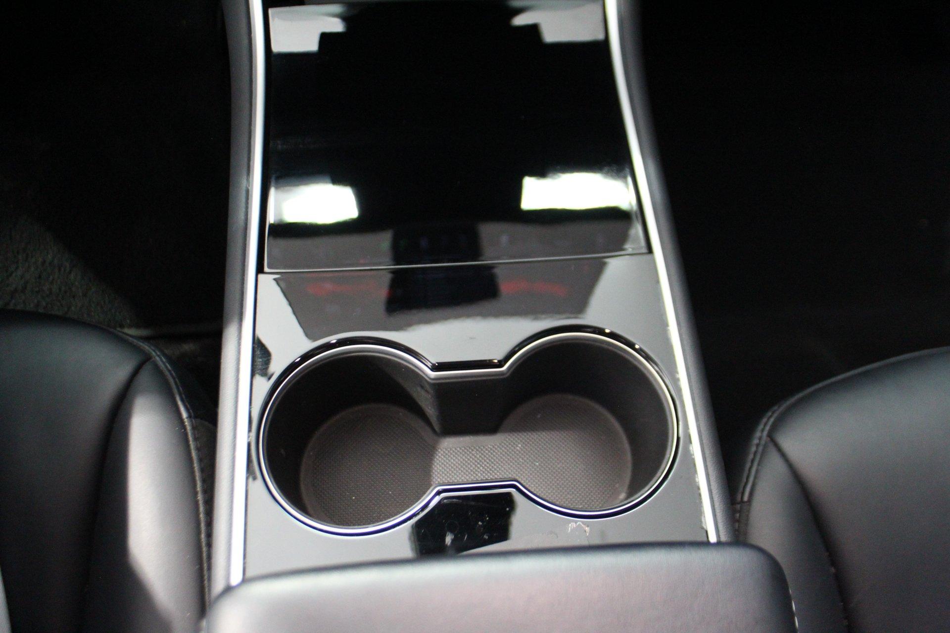 Tesla Model 3 2020 - Image 19