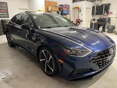 Hyundai Sonata 2021 - Thumbnail 3