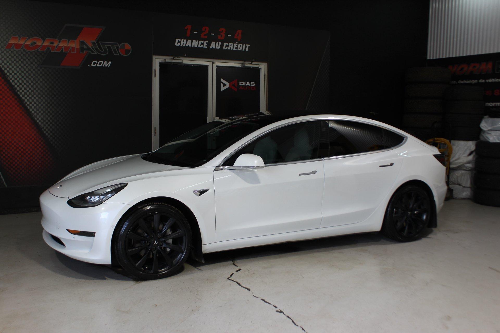 Tesla Model 3 2020 - Image 2