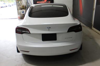 Tesla Model 3 2020 - Thumbnail 7