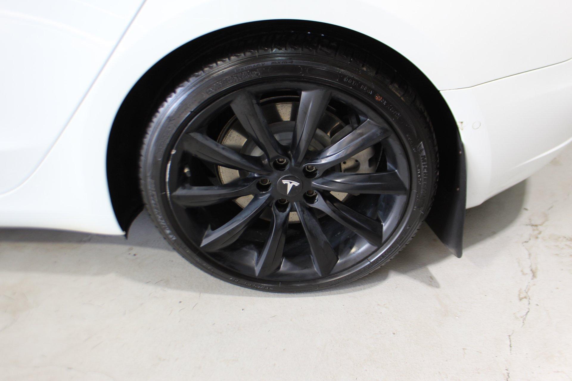 Tesla Model 3 2020 - Image 9