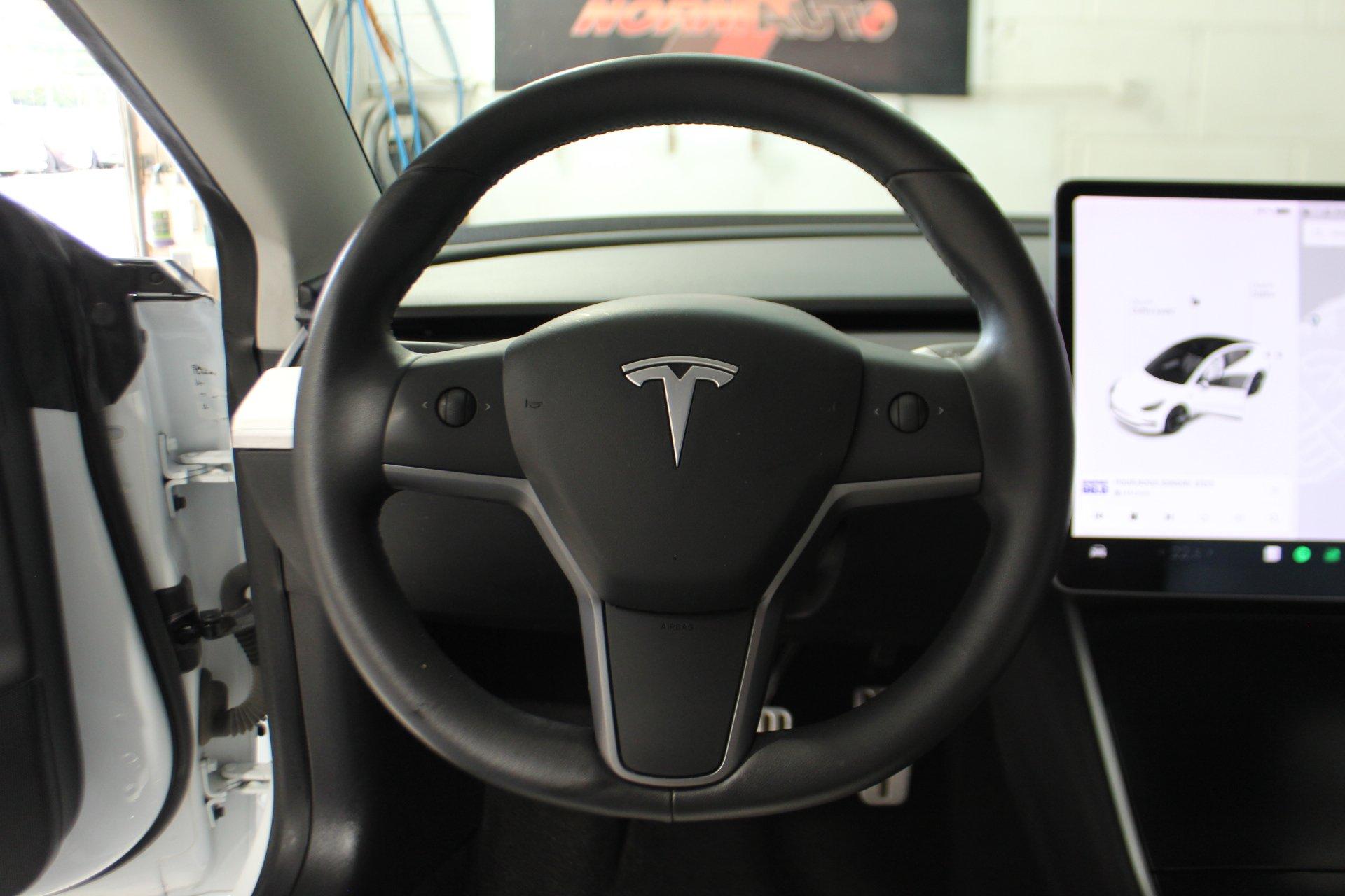 Tesla Model 3 2020 - Image 15