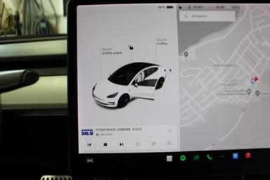 Tesla Model 3 2020 - Thumbnail 17